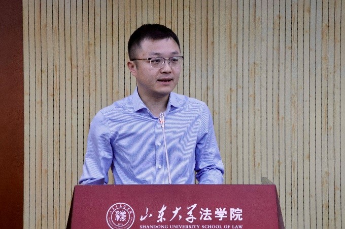伟德源自英国始于1946