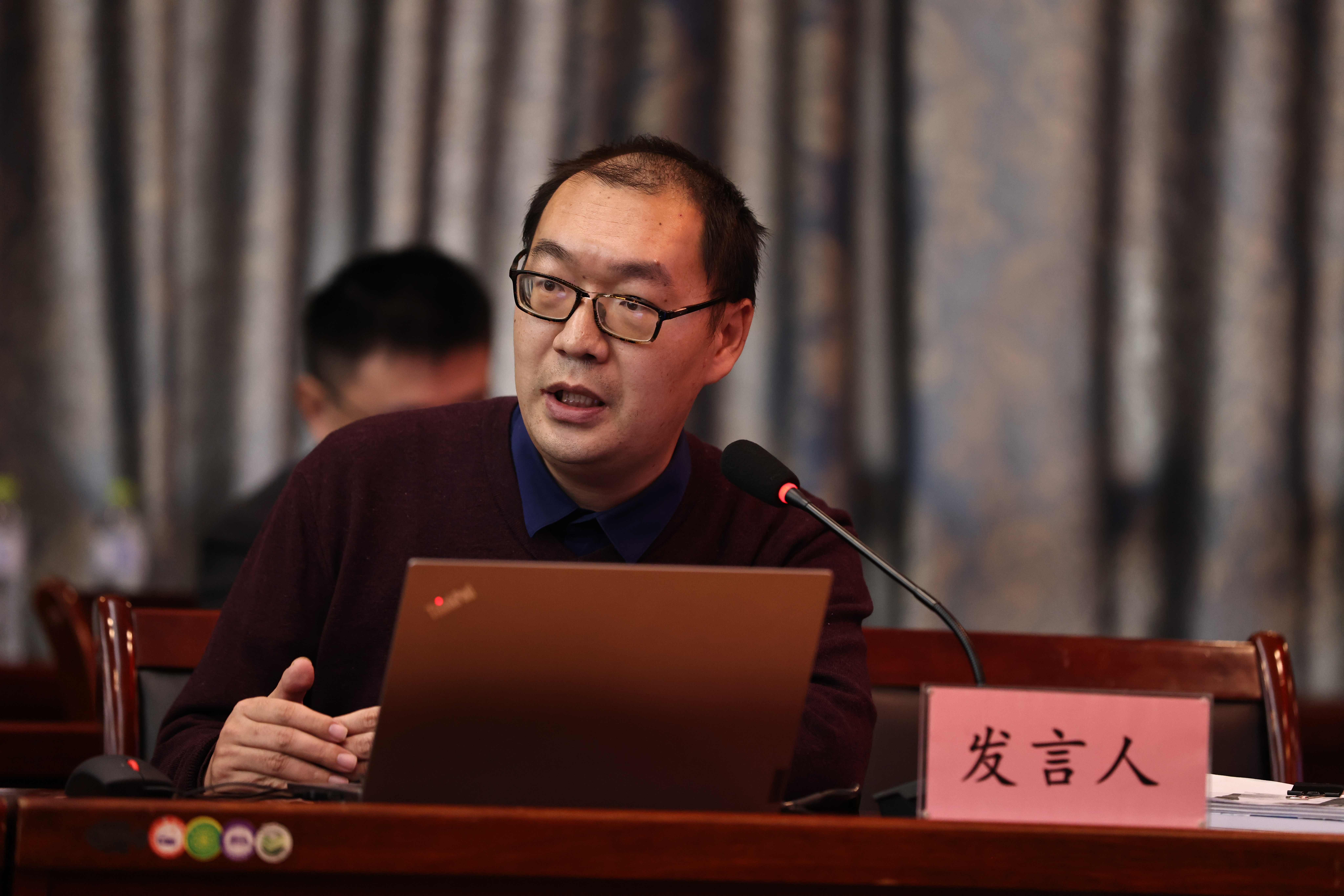 伟德源自英国始于1946
